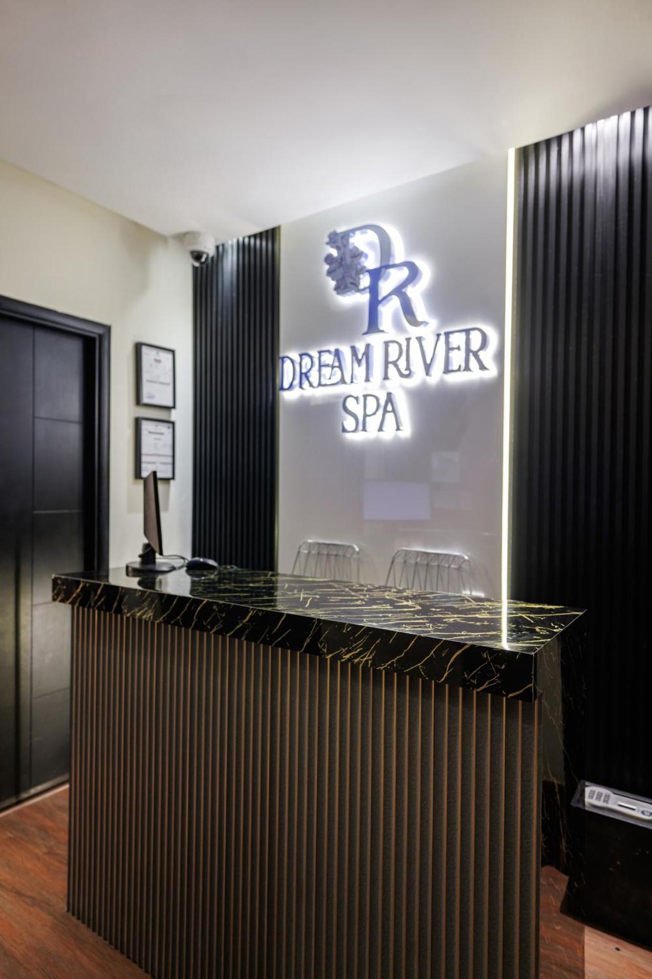 The Royal Riviera Hotel דוחה מראה חיצוני תמונה