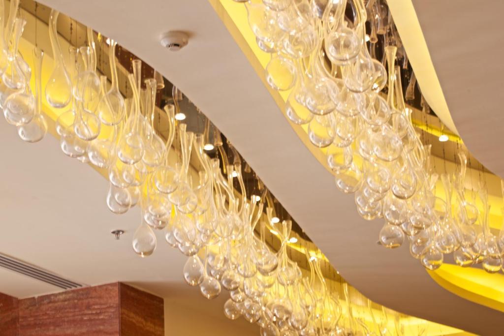 The Royal Riviera Hotel דוחה מראה חיצוני תמונה
